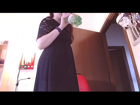 ❤️ Ein unterwürfiger Sklave, der schmutzige und üppige Höschen liebt, wird gezwungen zu masturbieren, nachdem er dieses Video gesehen hat! Anal video bei de.appassistance.ru ❌
